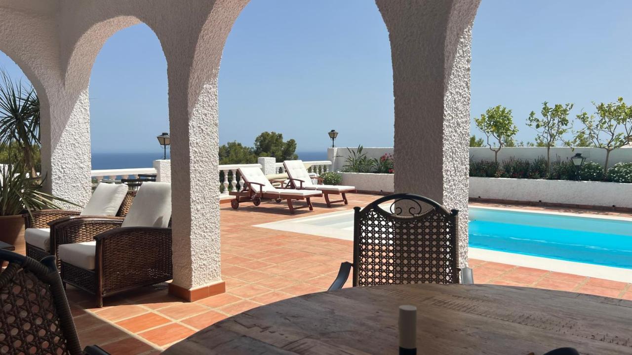 Romantic White Villa -Private Pool Nerja Zewnętrze zdjęcie