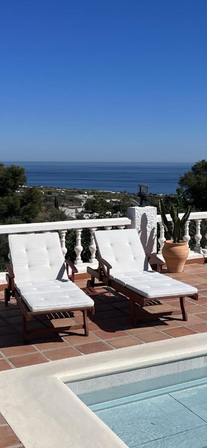 Romantic White Villa -Private Pool Nerja Zewnętrze zdjęcie