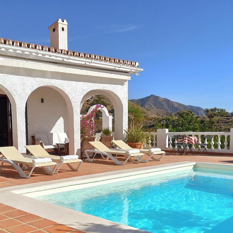 Romantic White Villa -Private Pool Nerja Zewnętrze zdjęcie