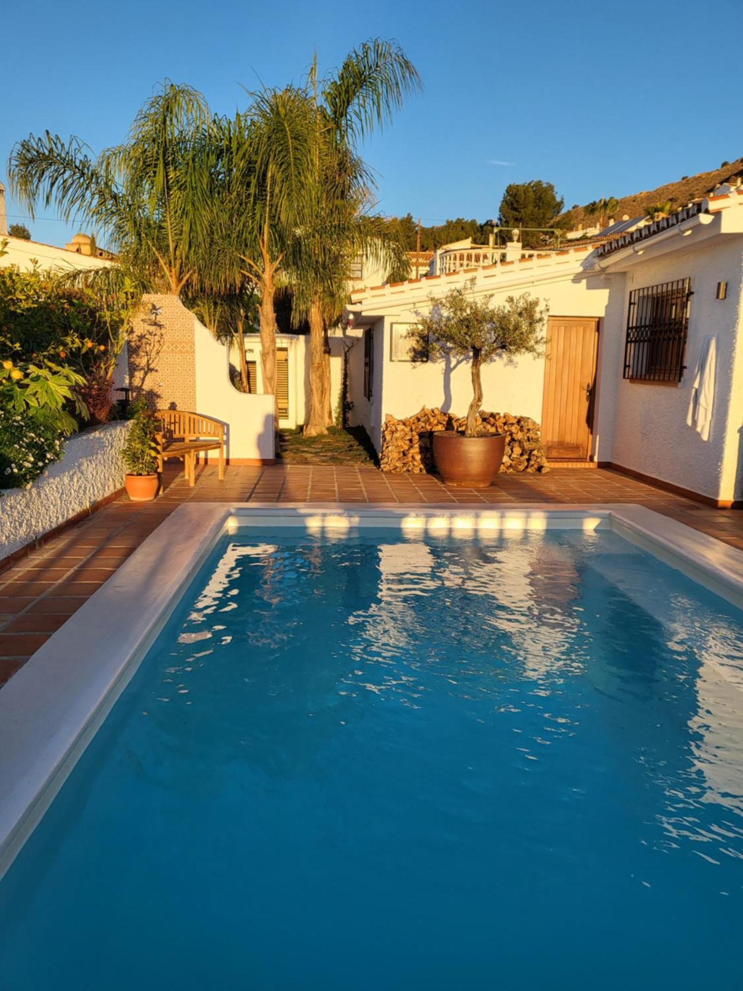 Romantic White Villa -Private Pool Nerja Zewnętrze zdjęcie